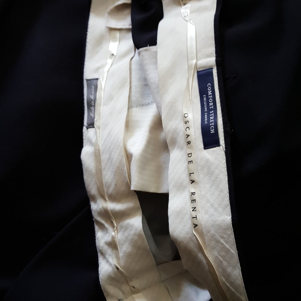 Suit - Picture 3 of 5